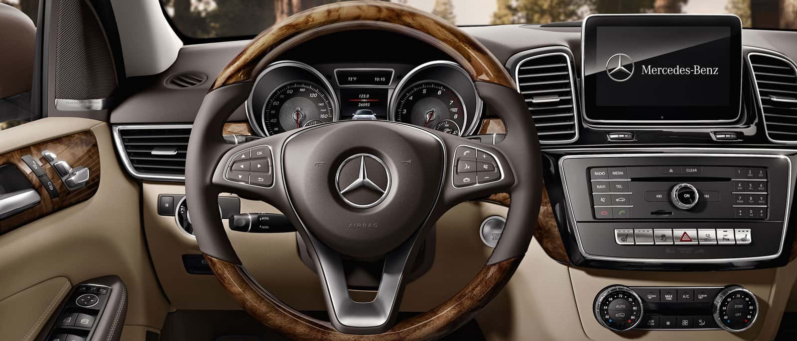 The 2016 GLE350 4MATIC SUV At Mercedes Benz Brampton