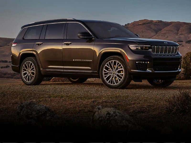 Get a good deal on the 2023 Jeep Grand Cherokee near San Marcos TX