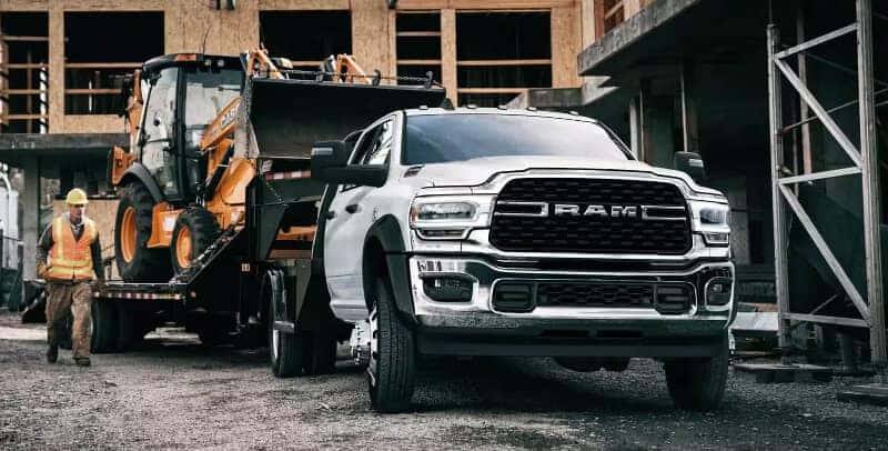 Ancira Ram - Heavy-Duty Work Truck Comparison - 2024 Ram Chassis Cab vs 2023 Ram Chassis Cab near Floresville TX