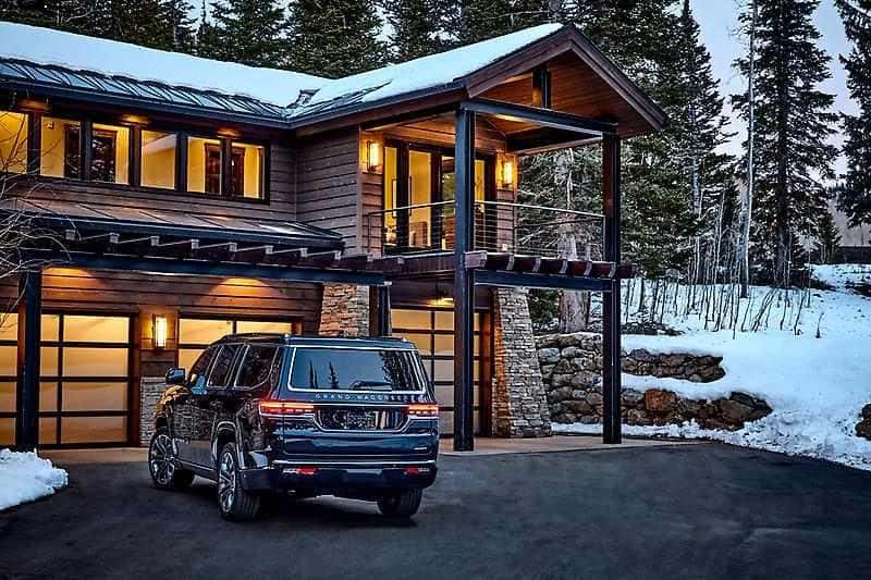 Ancira Jeep - 2024 Grand Wagoneer near Boerne TX | The Ultimate Luxury SUV with High-Tech Features