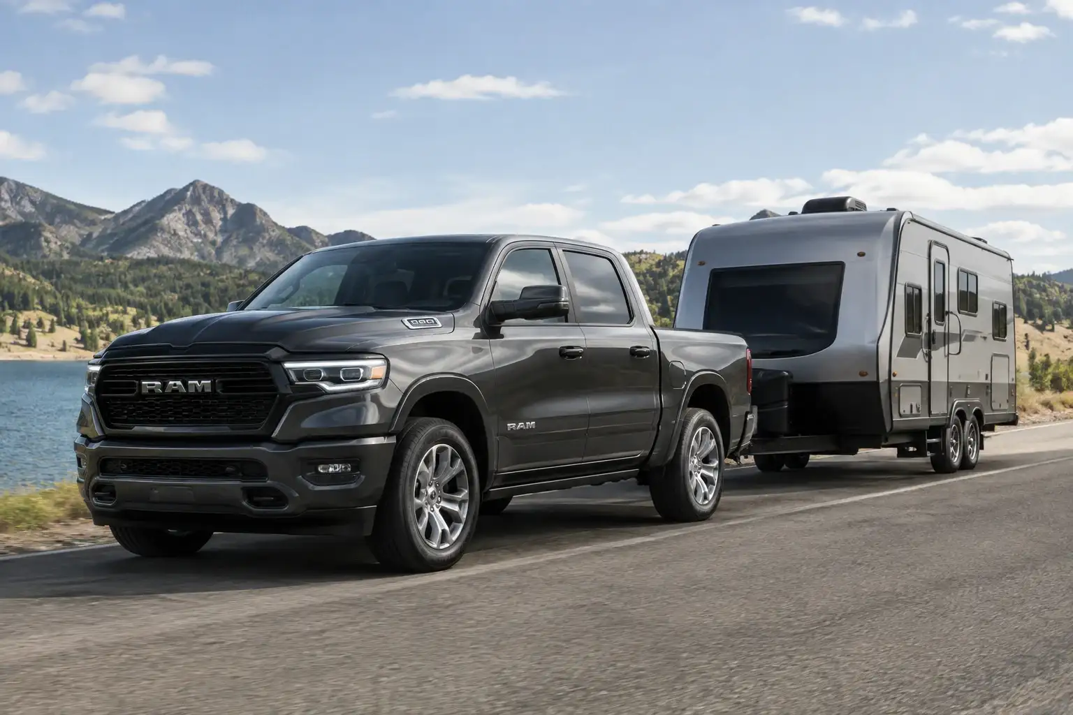 What is the towing capacity of the 2027 Ram 1500