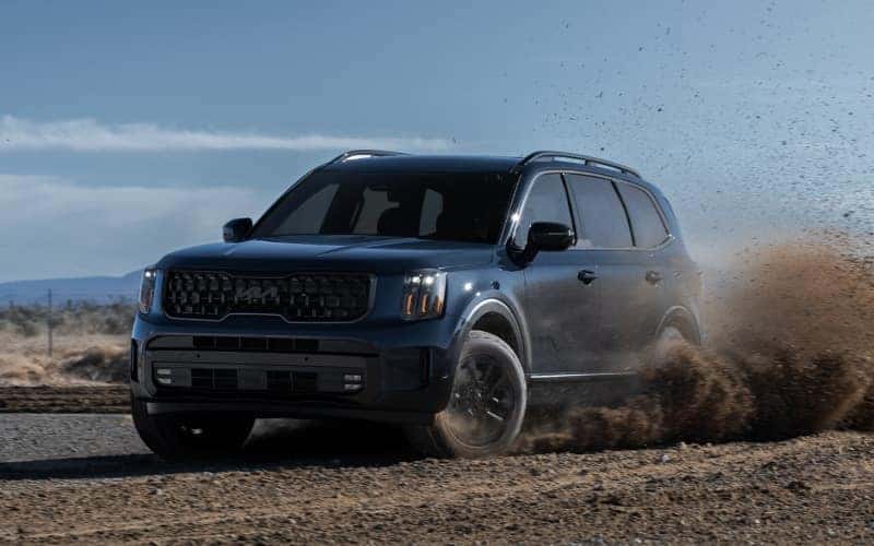 Comparing the 2025 Kia Telluride vs 2025 Toyota Grand Highlander near ...