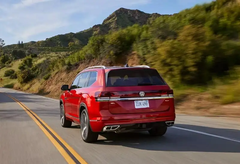 A New Benchmark In Family Suvs: The 2024 Volkswagen Atlas Near New 