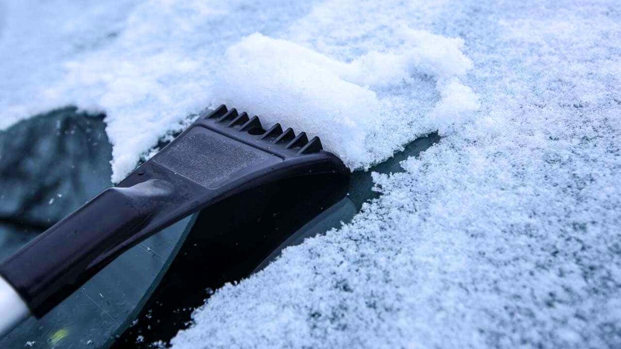 How to Get Ice Off Your Car