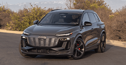 Audi_Q6_e-tron_SUV