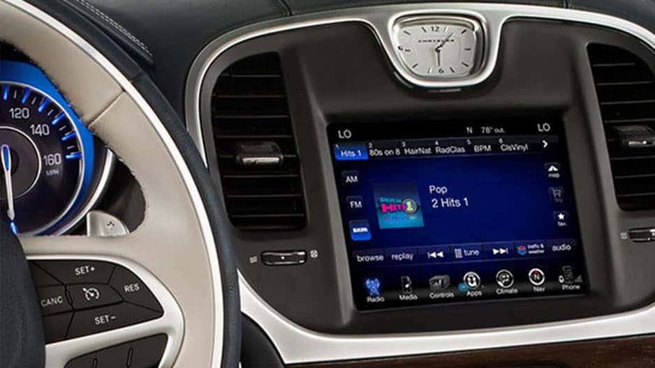 Technology Features of the New Chrysler 300 at Garber in Saginaw, MI