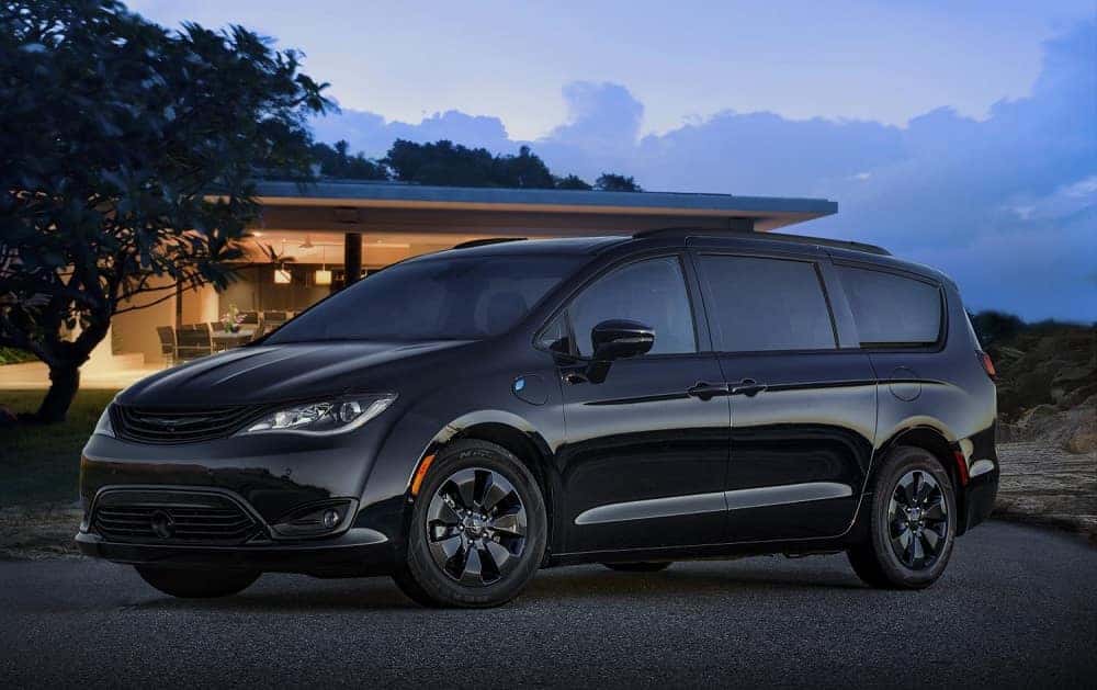 2018 chrysler pacifica hybrid 2024 awd