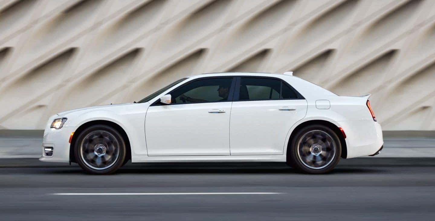 Chrysler 300 Vs. Dodge Charger: Cross-Showroom Showdown