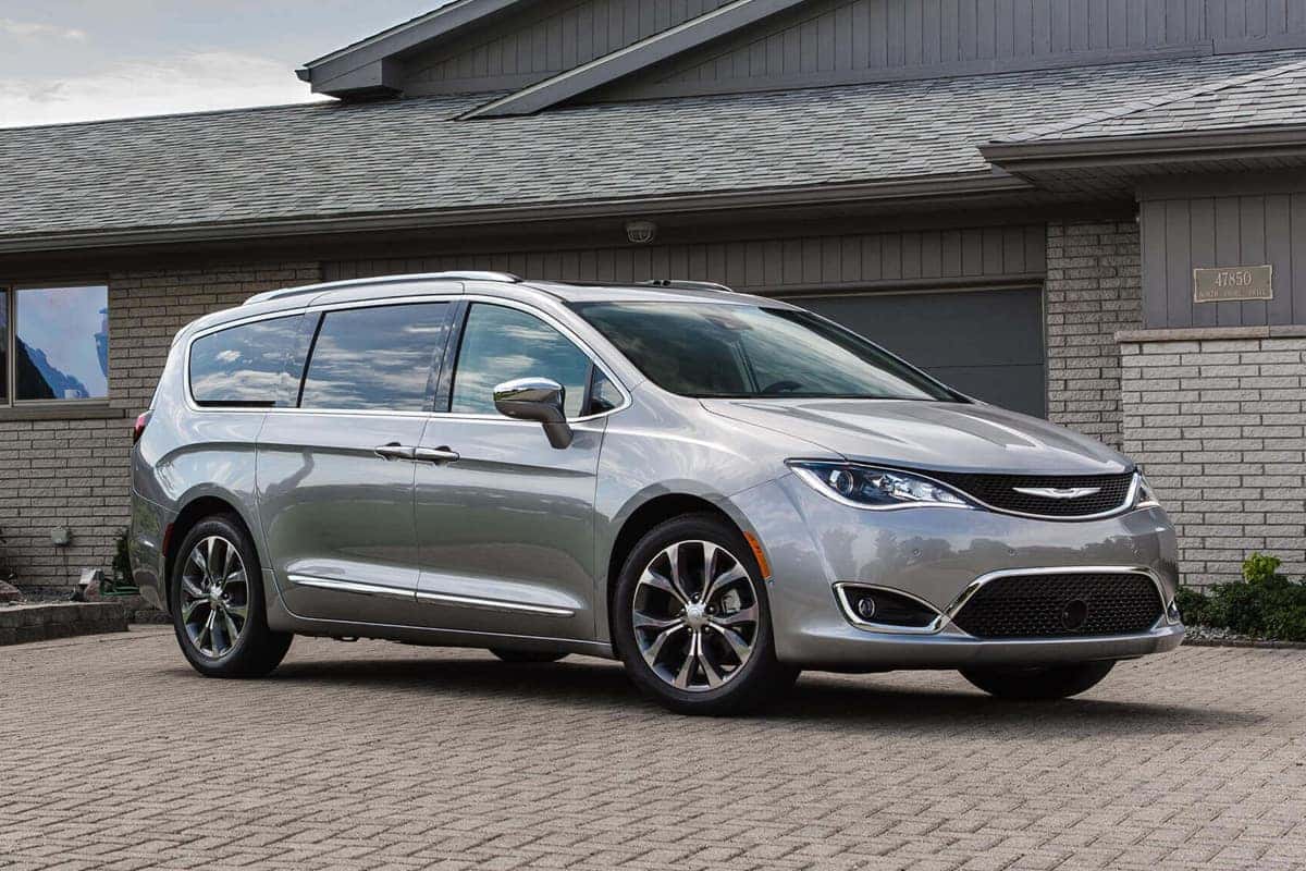 chrysler pacifica van