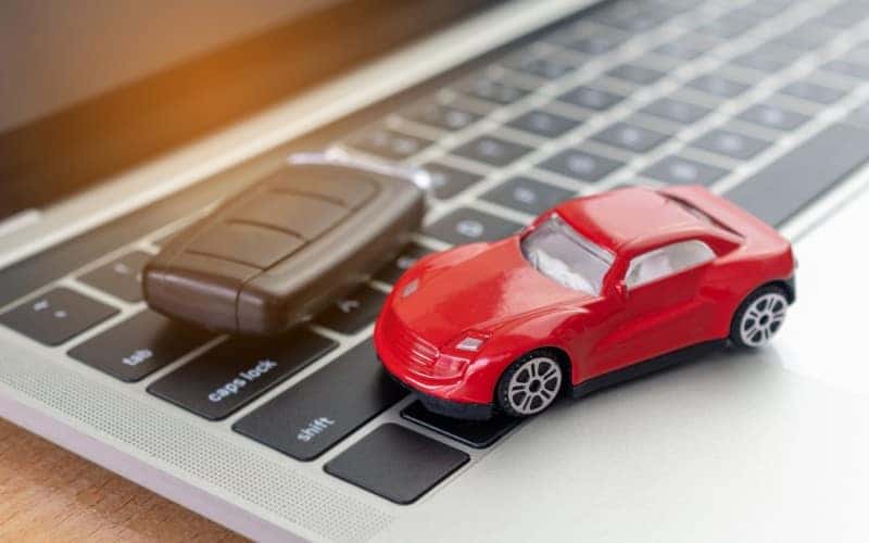 toy-car-on-keyboard