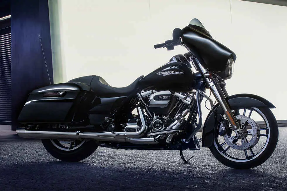 2017 Harley-Davidson® Street Glide