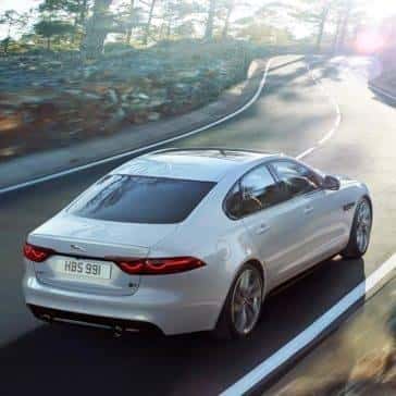 2018 Jaguar XF 8