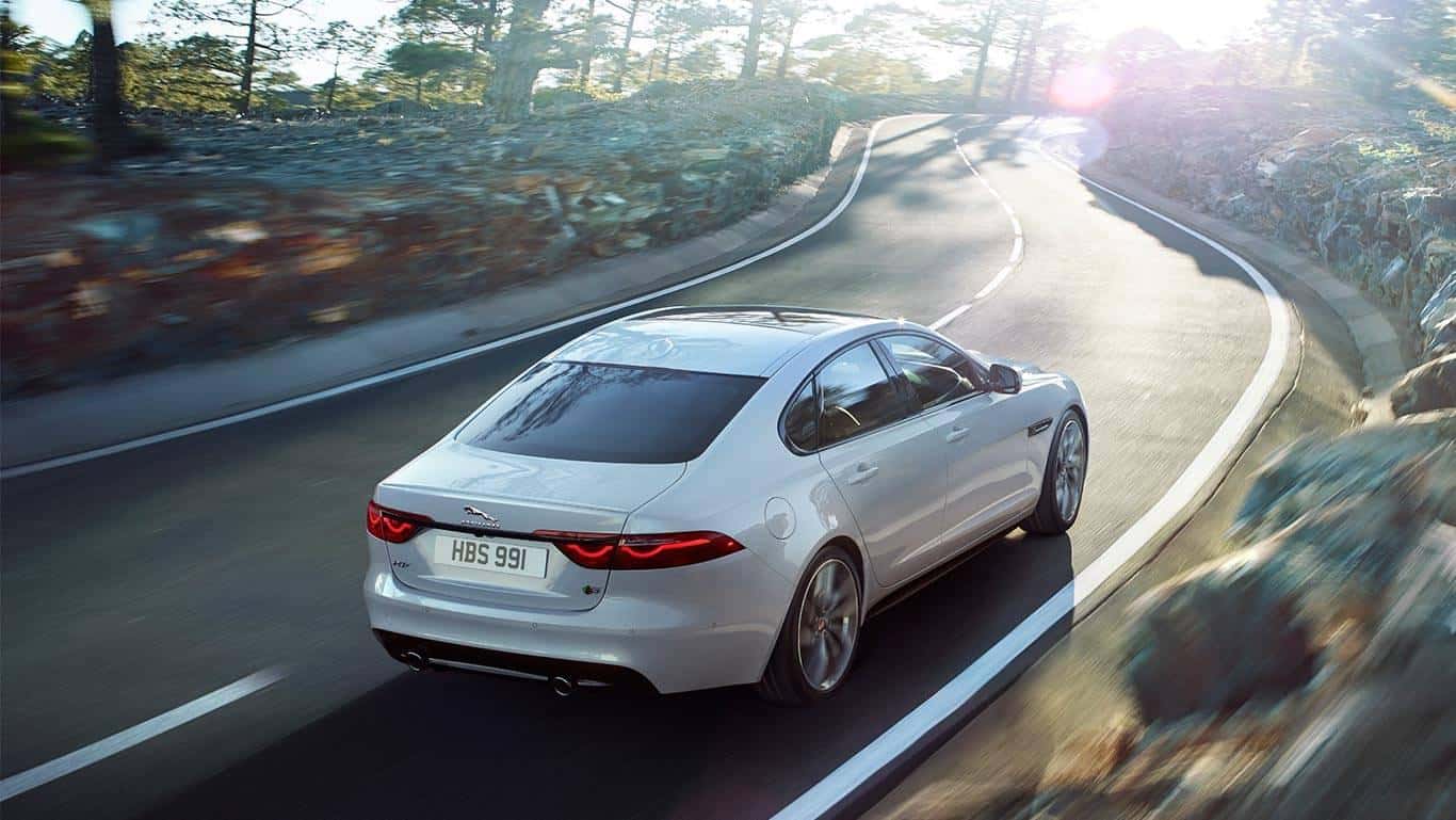 2018 Jaguar XF 8