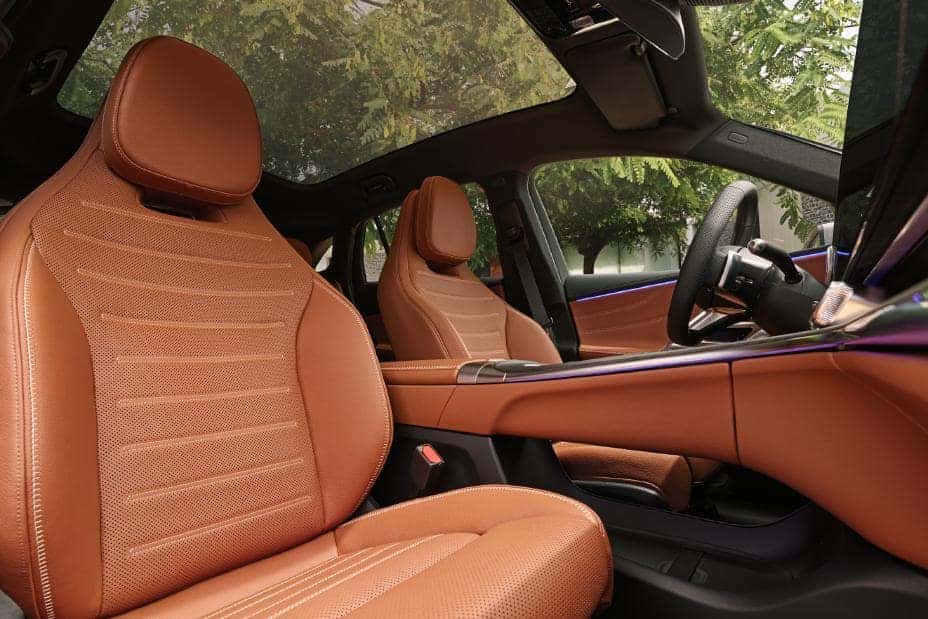 All-new electric Mercedes-Benz GLC panoramic roof