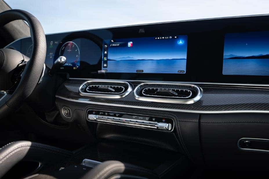 Digital display and AI-powered technology in the Mercedes-Benz GLE Coupe