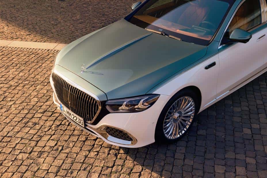 MANUFAKTUR customization details for the 2027 Mercedes-Maybach S-Class