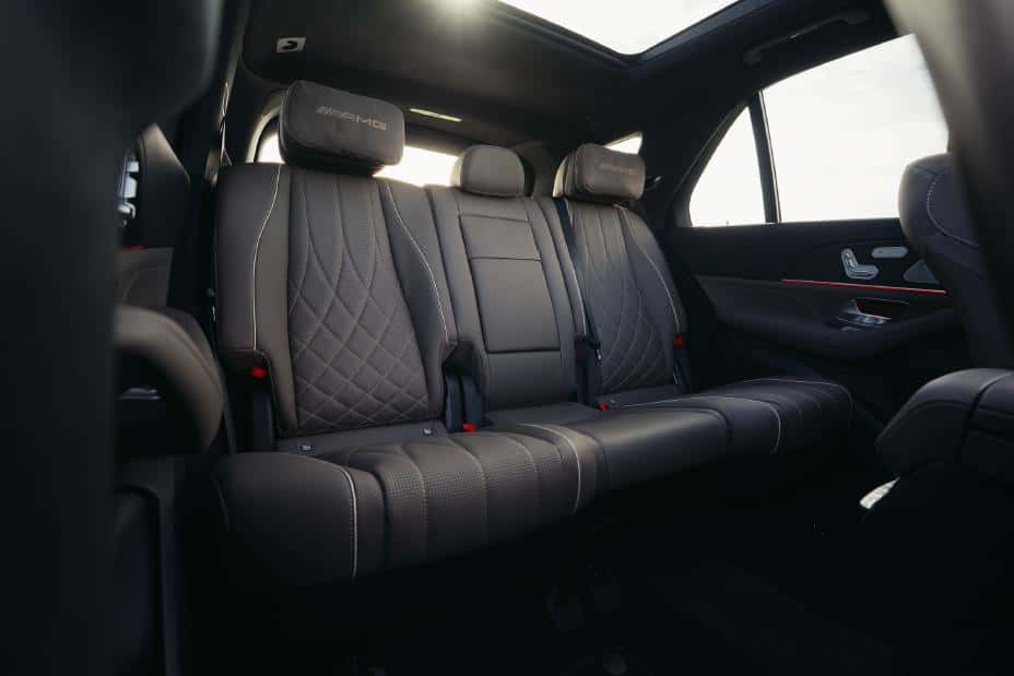Mercedes-AMG GLE 53 HYBRID premium interior trim detail