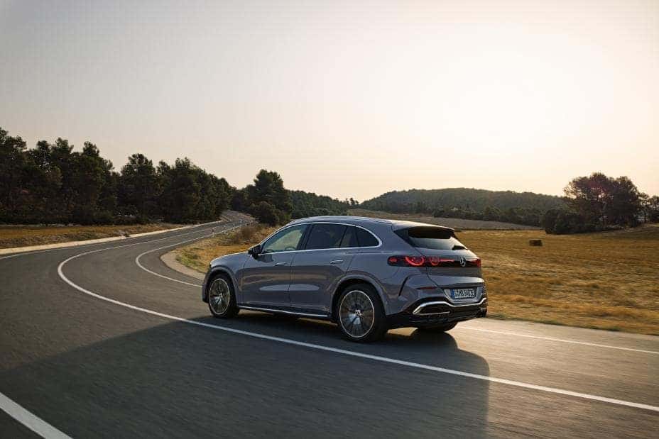 2027 Electric Mercedes-Benz GLC