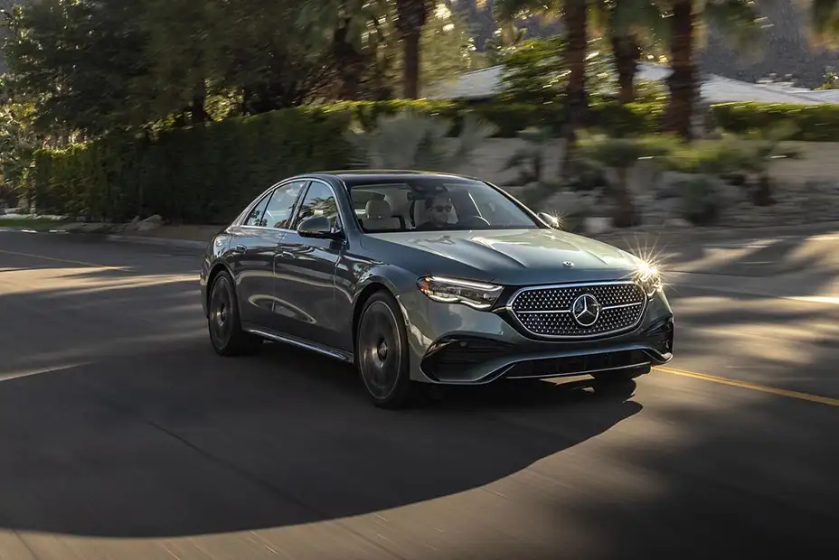 2026-E-Class-Driving-Forward