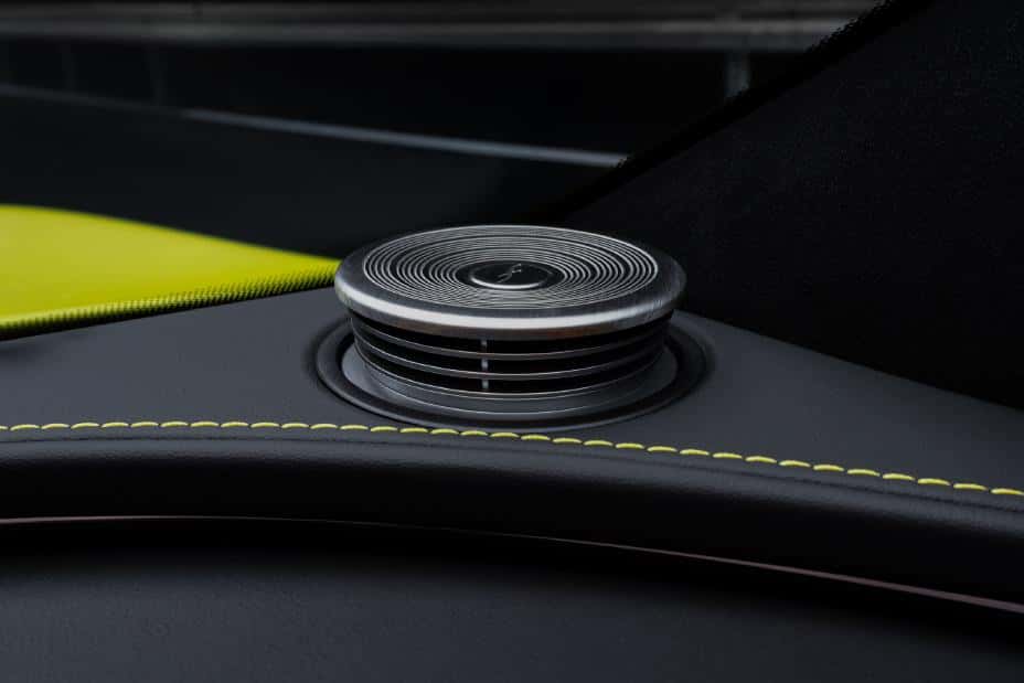 2027-Mercedes-AMG-GT-4-Door-Coupe-Sound