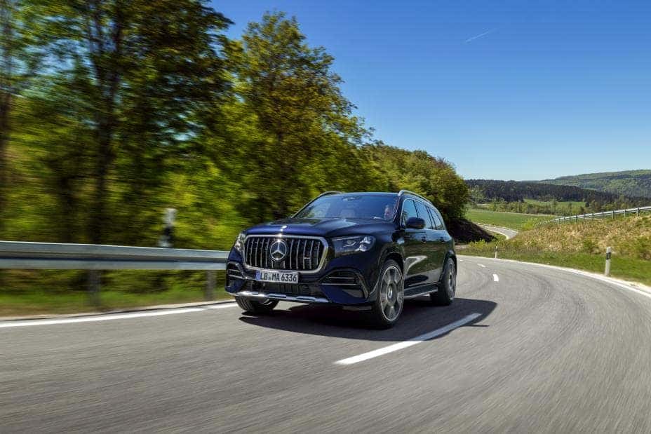 2027 Mercedes-AMG GLS 63 performance luxury SUV