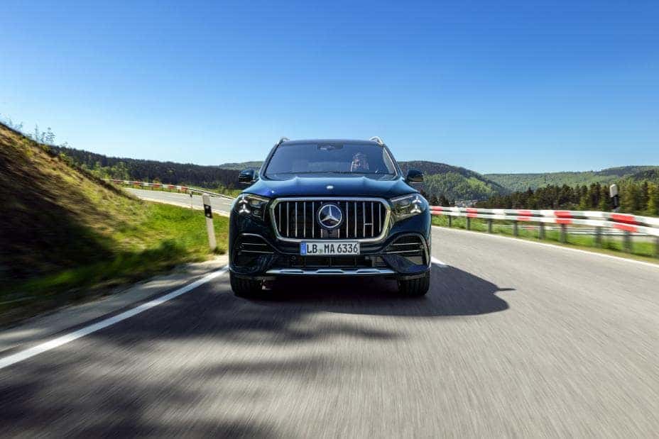 2027 Mercedes-AMG GLS 63 LED headlamps and AMG light signature