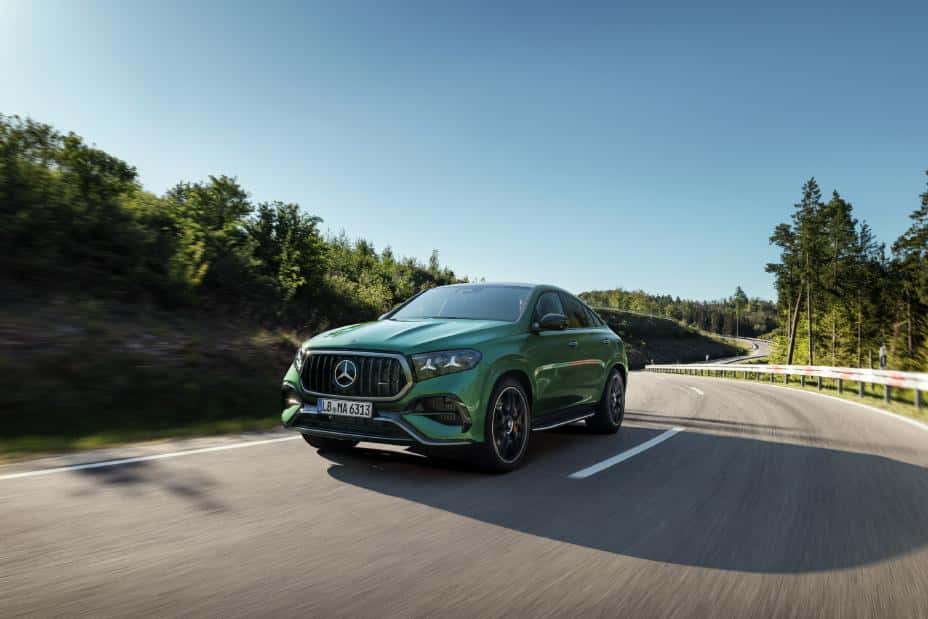 2027 Mercedes-AMG GLE 63 S SUV driving on road