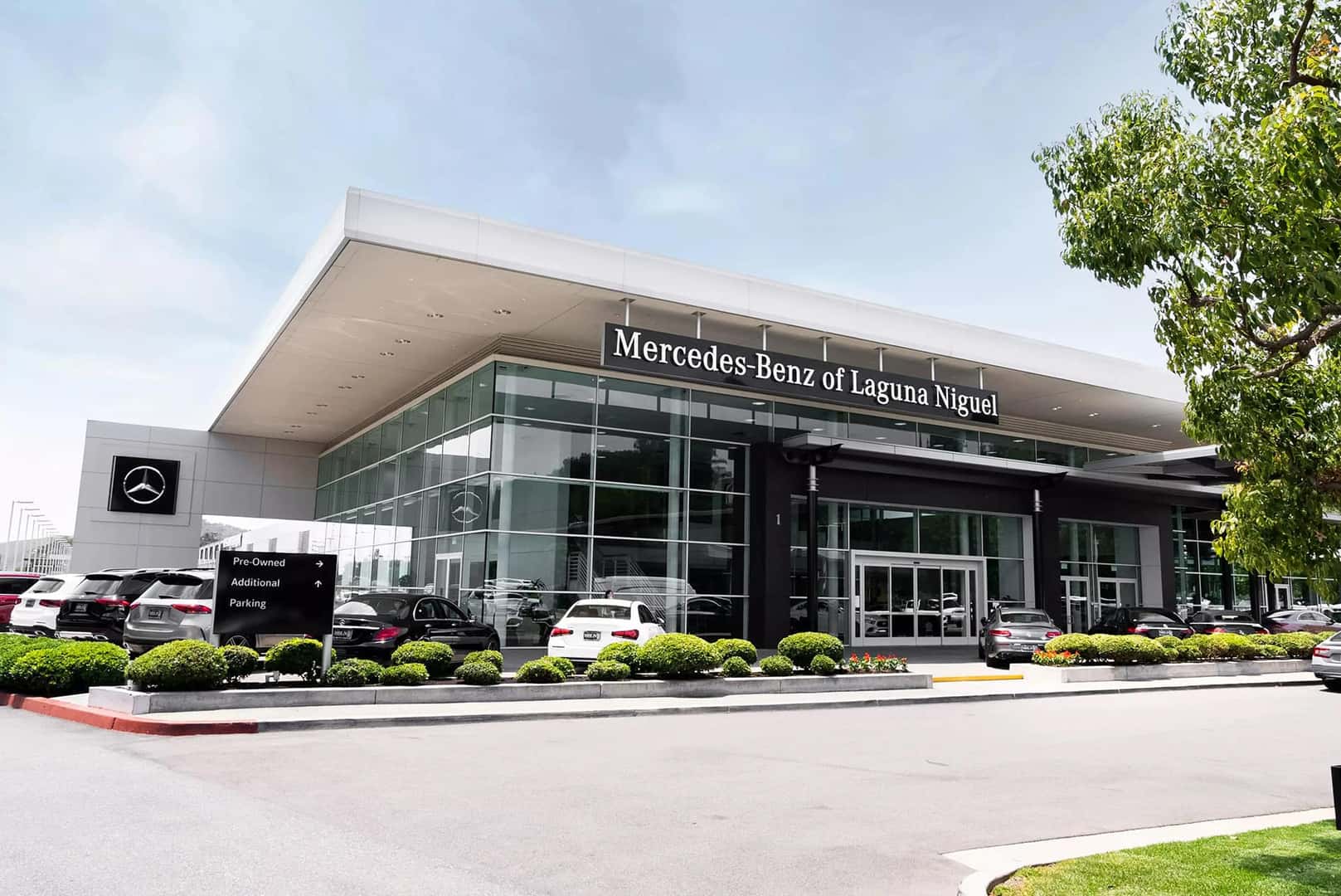 Mercedes-Benz of Laguna Niguel dealership at 1 Star Dr