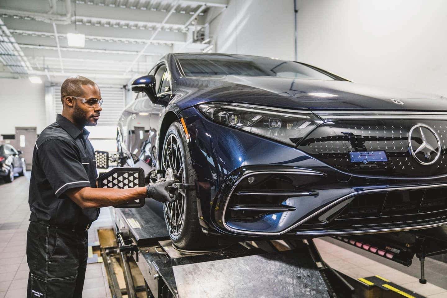Mercedes-Benz wheel alignment special at Mercedes-Benz of Laguna Niguel