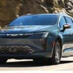 2027ChryslerPacifica-exterior-01