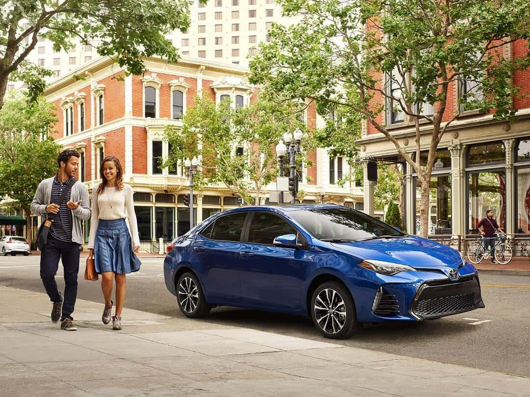 2017 Toyota Corolla side profile