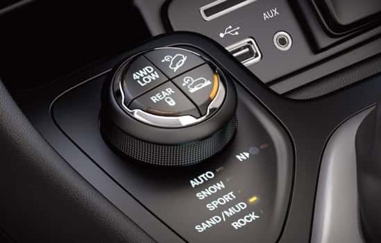 cherokee interior 3