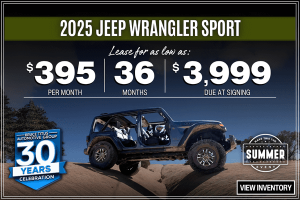 2025 Chrysler Voyager LX photo 2