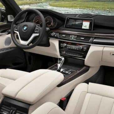 2018 BMW X5 interior cabin