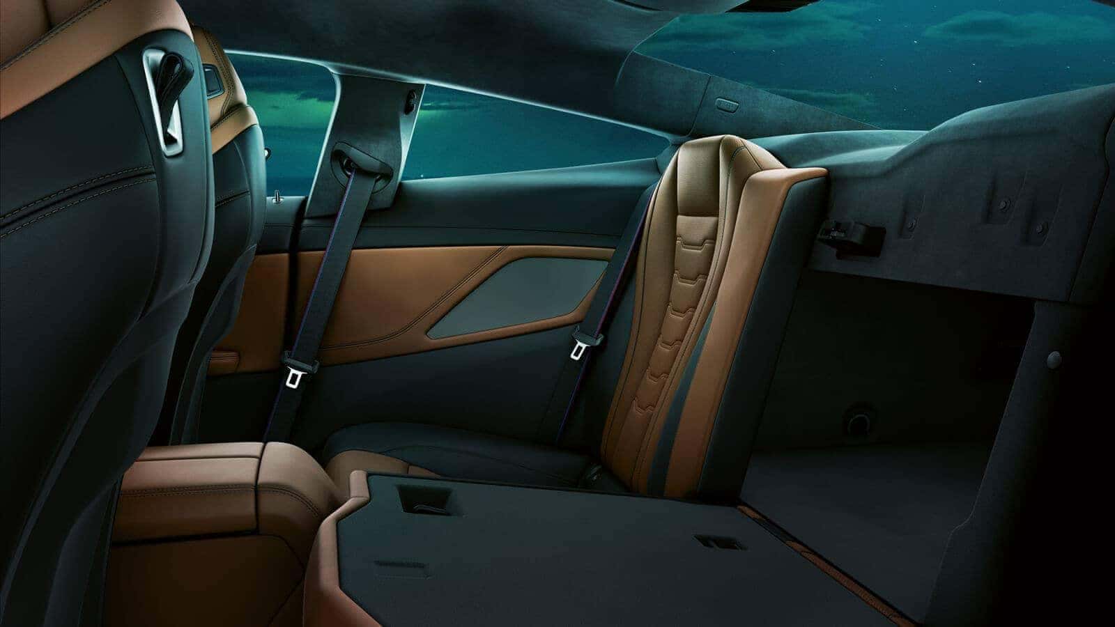 2019 BMW 8 Series back seating