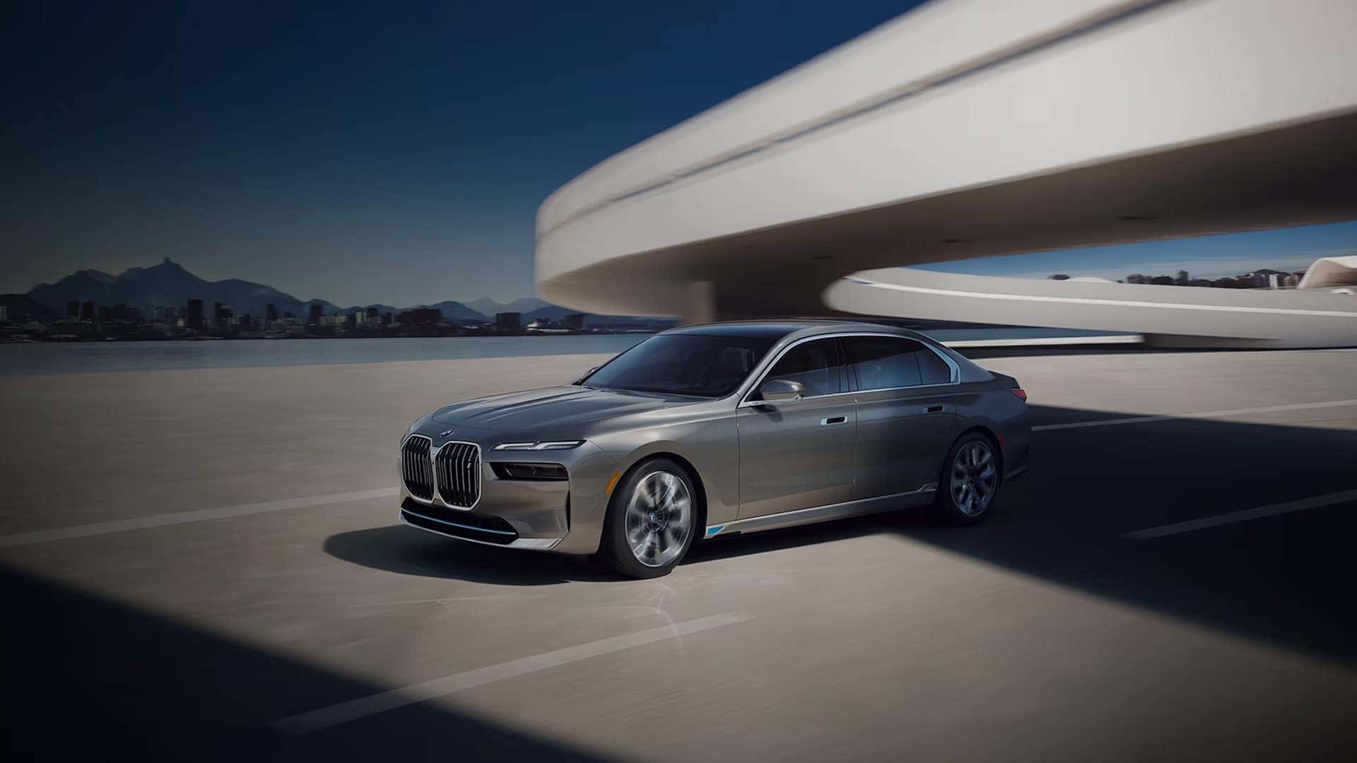 BMW i7