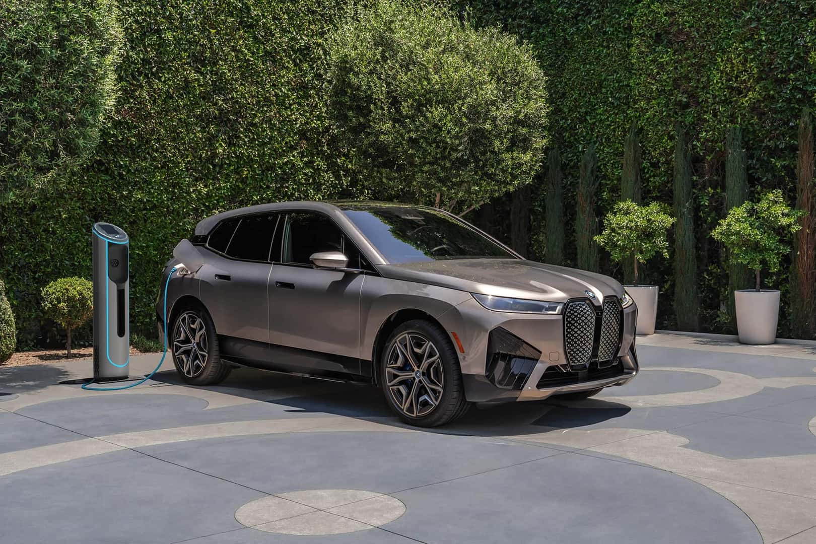 bmw certified ix charging