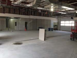 service drive in 3 lanes wide - renovation - Sunnyside Acura Nashua, NH