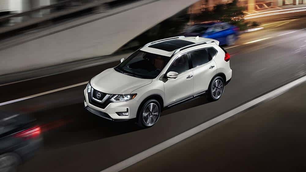 2017 Nissan Rogue Driving
