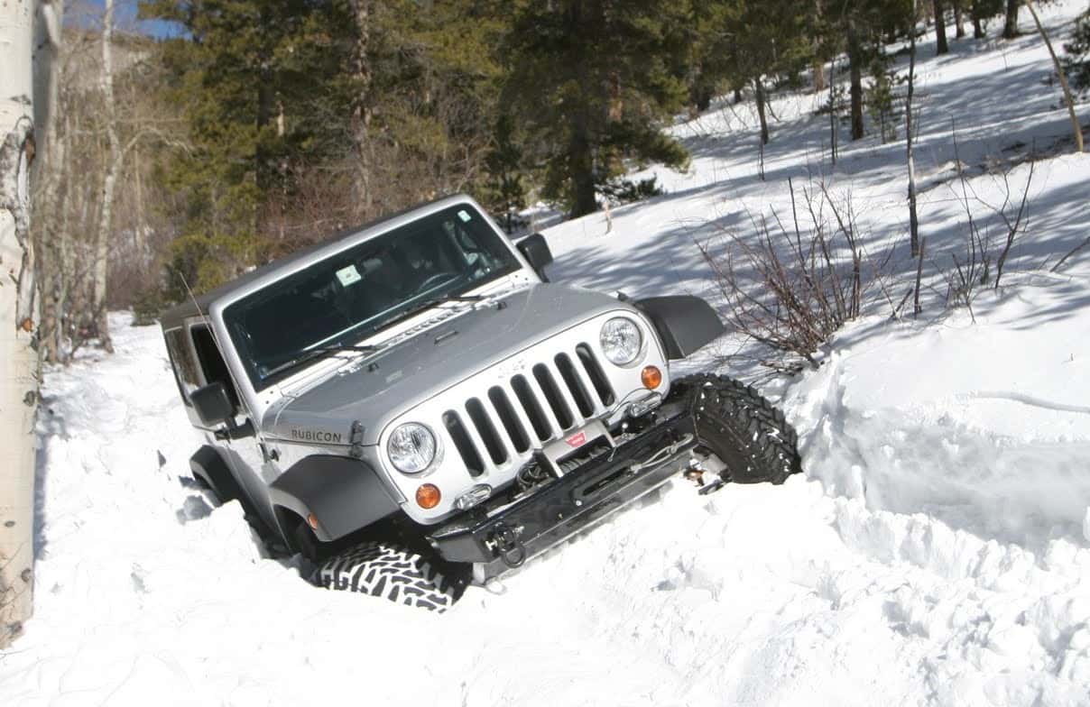 jeep stuck in snow