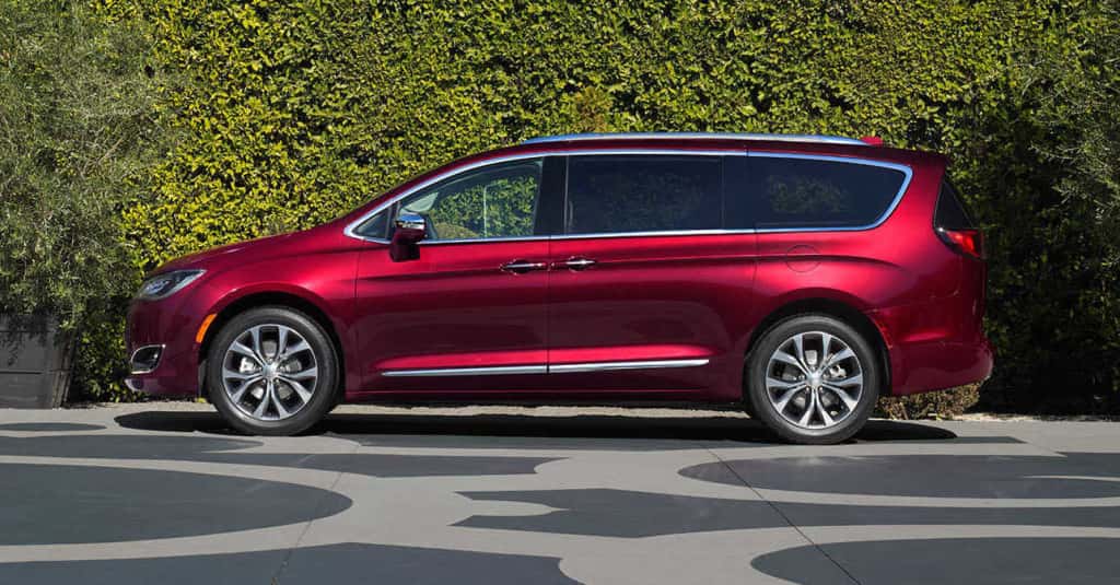 2017 Chrysler Pacifica Info & Inventory in Colorado Springs
