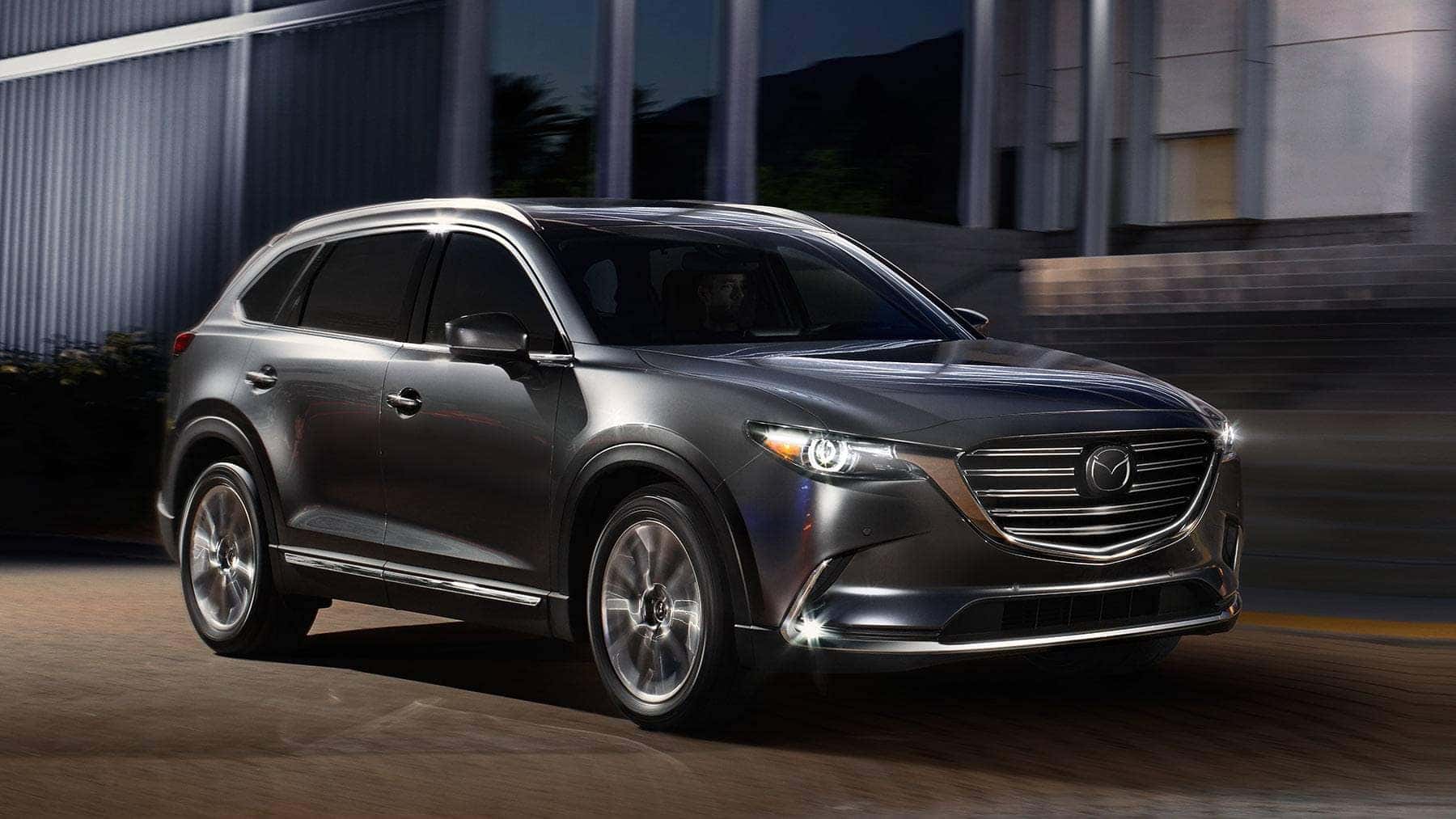 2019 Mazda CX-9 Silver Front Angle