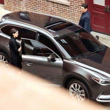 2019 Mazda CX-9 Parked in the city