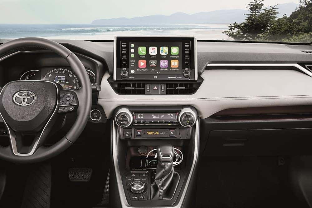 Toyota RAV4 Apple CarPlay®