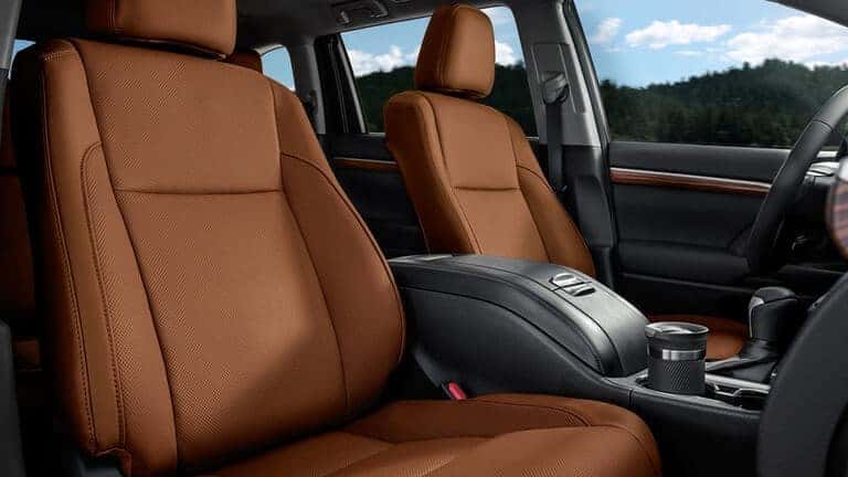 2018 Toyota Highlander Interior Features
