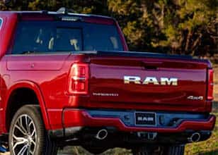 COMMAND YOUR TAILGATE