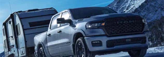 TRAILER HITCH LINE-UP ASSIST*